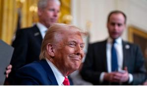 Entran en vigor partidas de aranceles adicionales de EEUU a China, UE y cerca de 60 países