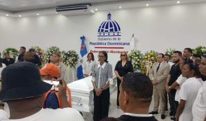 Gobernadora de Montecristi, Nelsy Cruz, es velada en medio del pesar colectivo