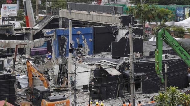 Víctimas de la tragedia en Jet Set velados en funerarias de Santo Domingo