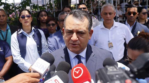 JCE instala unidad en Patología Forense para emisión de actas de defunción de víctimas en Jet Set