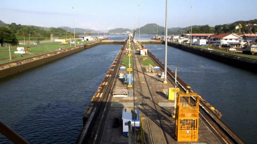 El Canal de Panamá prevé invertir 3,000 millones de dólares en 5 años en nuevos negocios El Canal de Panamá prevé invertir 3,000 millones de dólares en 5 años en nuevos negocios
