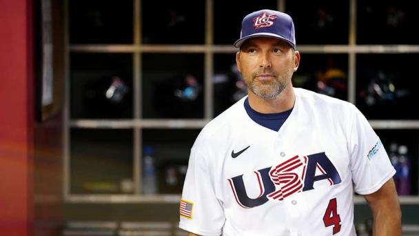 EE. UU. designa a Michael Hill como gerente, y confirman a Mark DeRosa como dirigente del Clásico