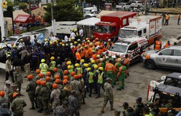 Apesadumbrado, Juan Manuel Méndez reporta 221 víctimas en la tragedia de Jet Set