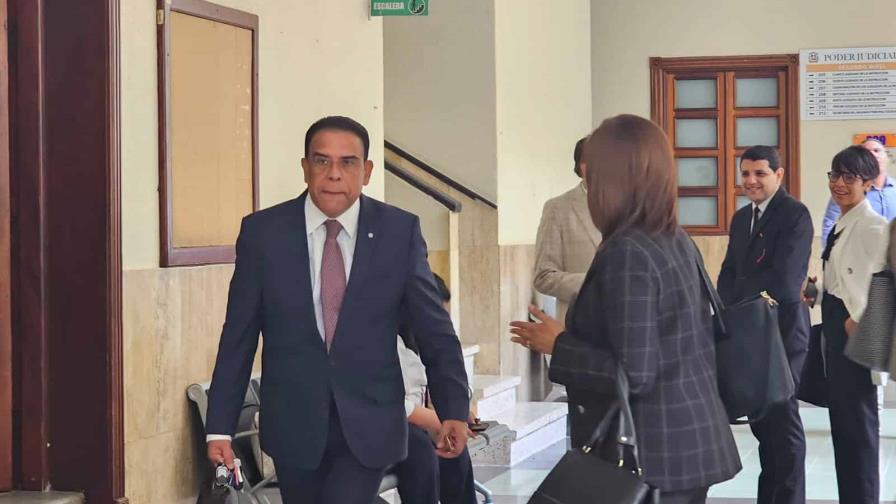 La defensa de Alexis Medina califica de "aérea" indemnización solicitada por el Estado