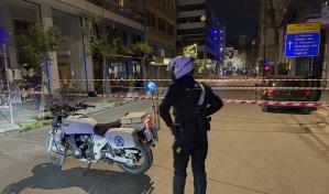 Explota presunta bomba cerca de oficinas de empresa ferroviaria griega en Atenas