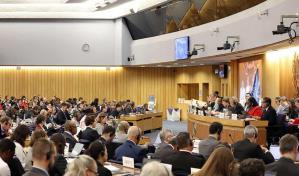 Organización Marítima Internacional aprueba regulación para lograr cero emisiones en 2050