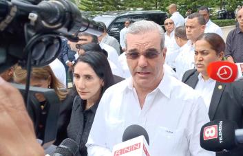 Abinader: “Ahora hay que dar respuestas a qué pasó, por qué pasó y cómo pasó”