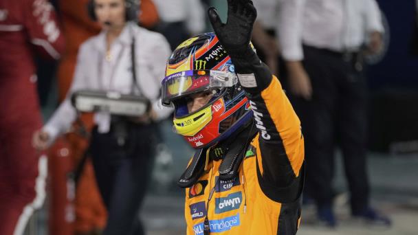 Piastri logra la pole y Norris queda sexto en la clasificación del Gran Premio de Bahrein de F1
