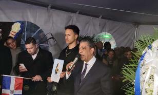 Dominicanos en Nueva York realizan emotiva vigilia en honor a víctimas del colapso en Jet Set