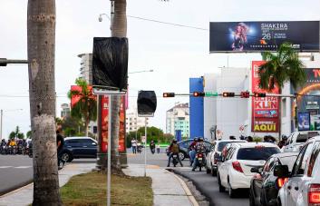 Cambios en el tránsito: prohibirán el giro a la izquierda desde la Churchill hacia la 27 de Febrero