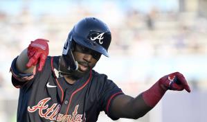 Jonrón de 2 carreras de Harris en la 9na da a Bravos triunfo sobre Rays, su 1ra victoria de visita