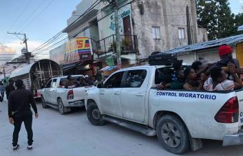 Más de 300 haitianos regresarán voluntariamente a su país tras desalojo en Mata Mosquito