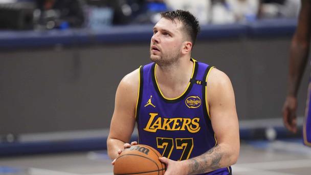 La camiseta de Doncic es la más vendida en la NBA