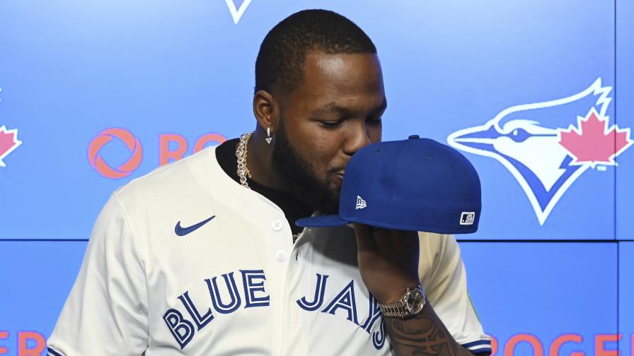 Vladimir Guerrero Jr. firma contrato de 500 millones y 14 años para quedarse con Azulejos Vladimir Guerrero Jr. firma contrato de 500 millones y 14 años para quedarse con Azulejos