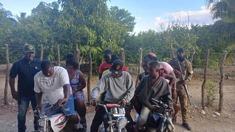 El Ejército informa que detuvo a 26 haitianos en Montecristi