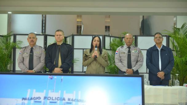 Faride Raful llama a la solidaridad y anuncia inicio de operativos por Semana Santa