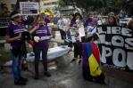 Familias venezolanas oran en viacrucis para que la Justicia libere a presos políticos