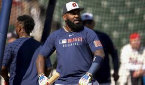 Marcell Ozuna regresa a Atlanta para una resonancia magnética en la cadera