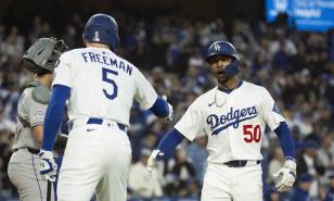 Con cuadrangulares de Betts y Ohtani, Dodgers vencen a Rockies