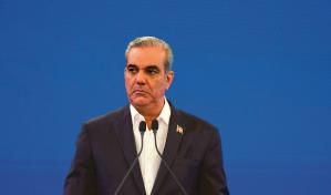 Luis Abinader reconoce que la tragedia del Jet Set tocó a todos en el país