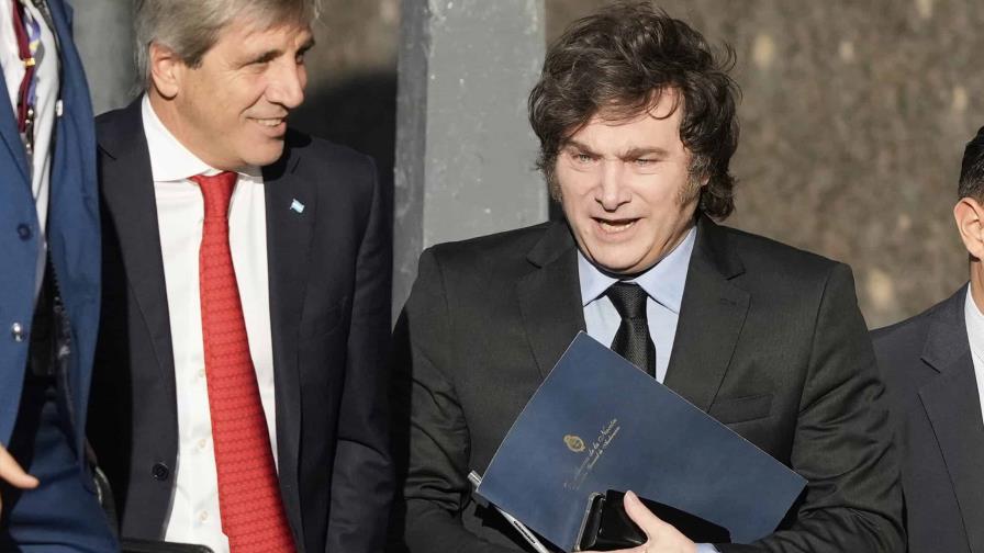 Llega a Argentina adelanto del préstamo del FMI en segunda jornada de mercado libre de cambios