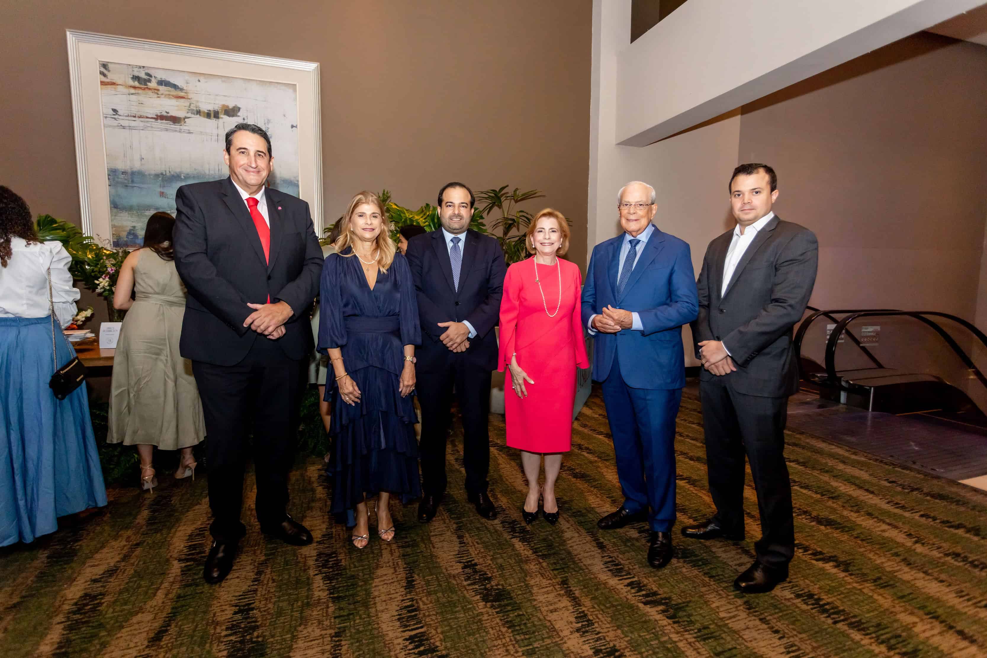 Jesu´s Izquierdo, Pilar Gonza´lez, Alberto Berges, Patricia Gonza´lez, Octavio Gonza´lez y Marcos Berges