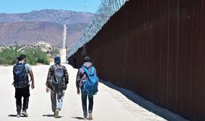 Jueza anula orden de Trump que obligaba a más de 200,000 haitianos a abandonar EE. UU.