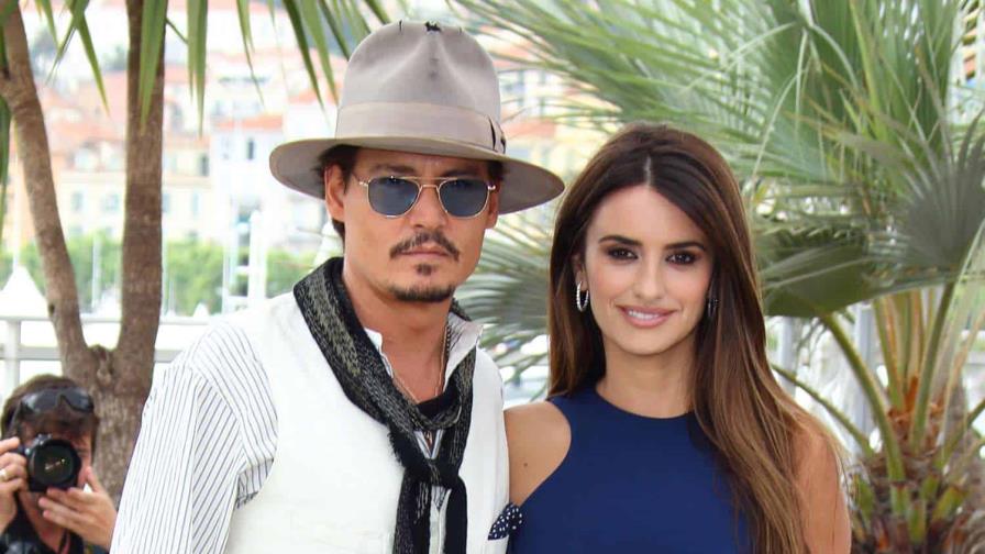 Penélope Cruz y Johnny Depp se reencuentran en Day Drinker, que se rueda en Tenerife Penélope Cruz y Johnny Depp se reencuentran en Day Drinker, que se rueda en Tenerife