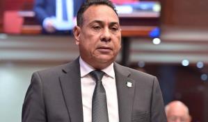 Senador de Monte Plata somete proyecto de ley que busca supervisar obras públicas y privadas