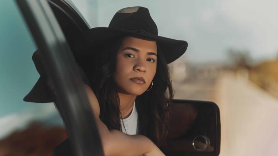 Caroll Díaz transforma el dolor en música con su nuevo sencillo "No quiero verte por aquí" Caroll Díaz transforma el dolor en música con su nuevo sencillo "No quiero verte por aquí"