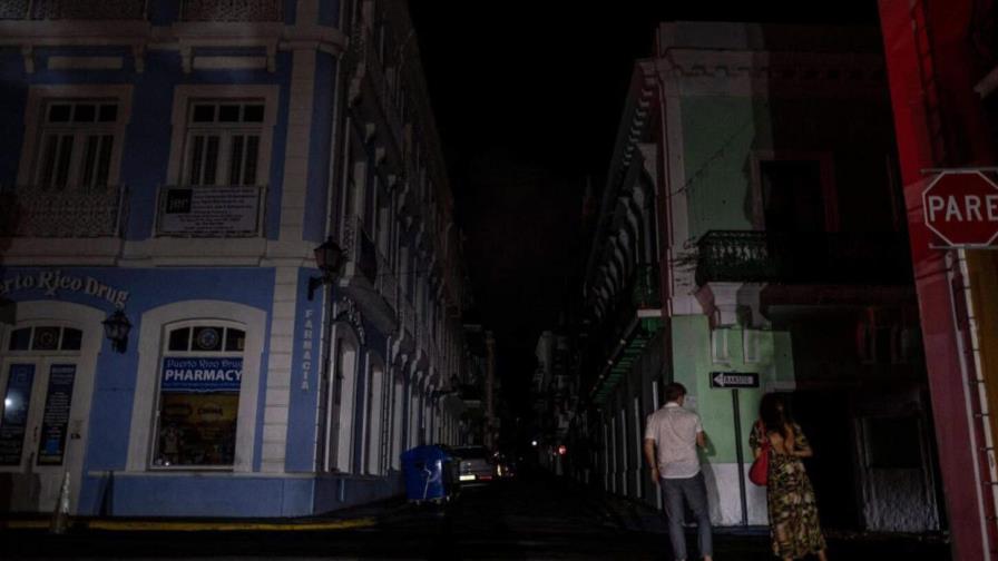 Restablecer el servicio eléctrico en Puerto Rico tomará entre 24 y 48 horas tras apagón Restablecer el servicio eléctrico en Puerto Rico tomará entre 24 y 48 horas tras apagón