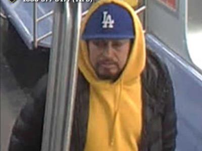 Buscan a hombre por abusar cadáver en metro de Nueva York
