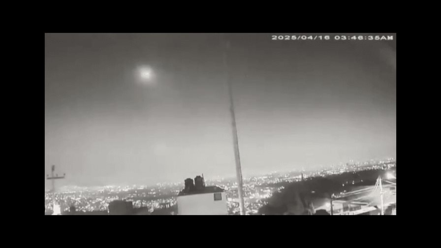 Meteorito provoca estruendo en la Ciudad de México Meteorito provoca estruendo en la Ciudad de México