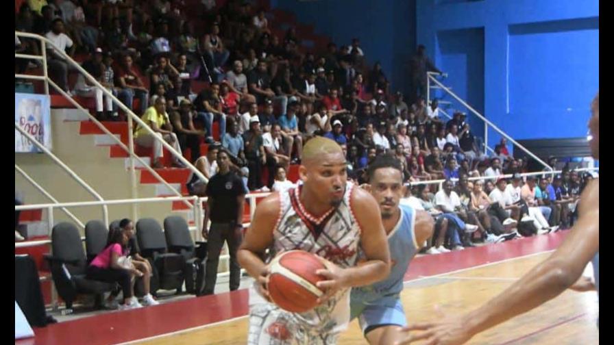 Club Los Mina pasa a las semifinales al derrotar a los Loros Calientes en torneo Abasado Club Los Mina pasa a las semifinales al derrotar a los Loros Calientes en torneo Abasado