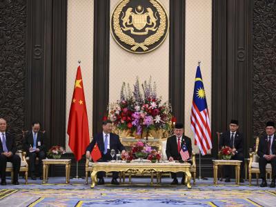 Xi Jinping promete mayor acceso a mercado chino a Malasia y Vietnam