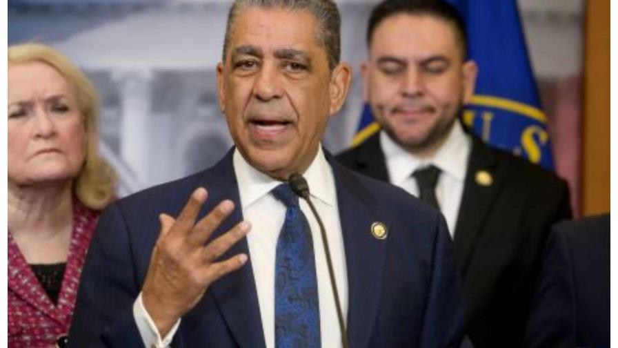 Adriano Espaillat lidera jornada "Medicaid Importa" en el distrito 13 de Nueva York Adriano Espaillat lidera jornada "Medicaid Importa" en el distrito 13 de Nueva York