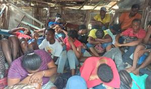 Ejército detiene a 26 haitianos indocumentados escondidos en casucha en San Juan de la Maguana