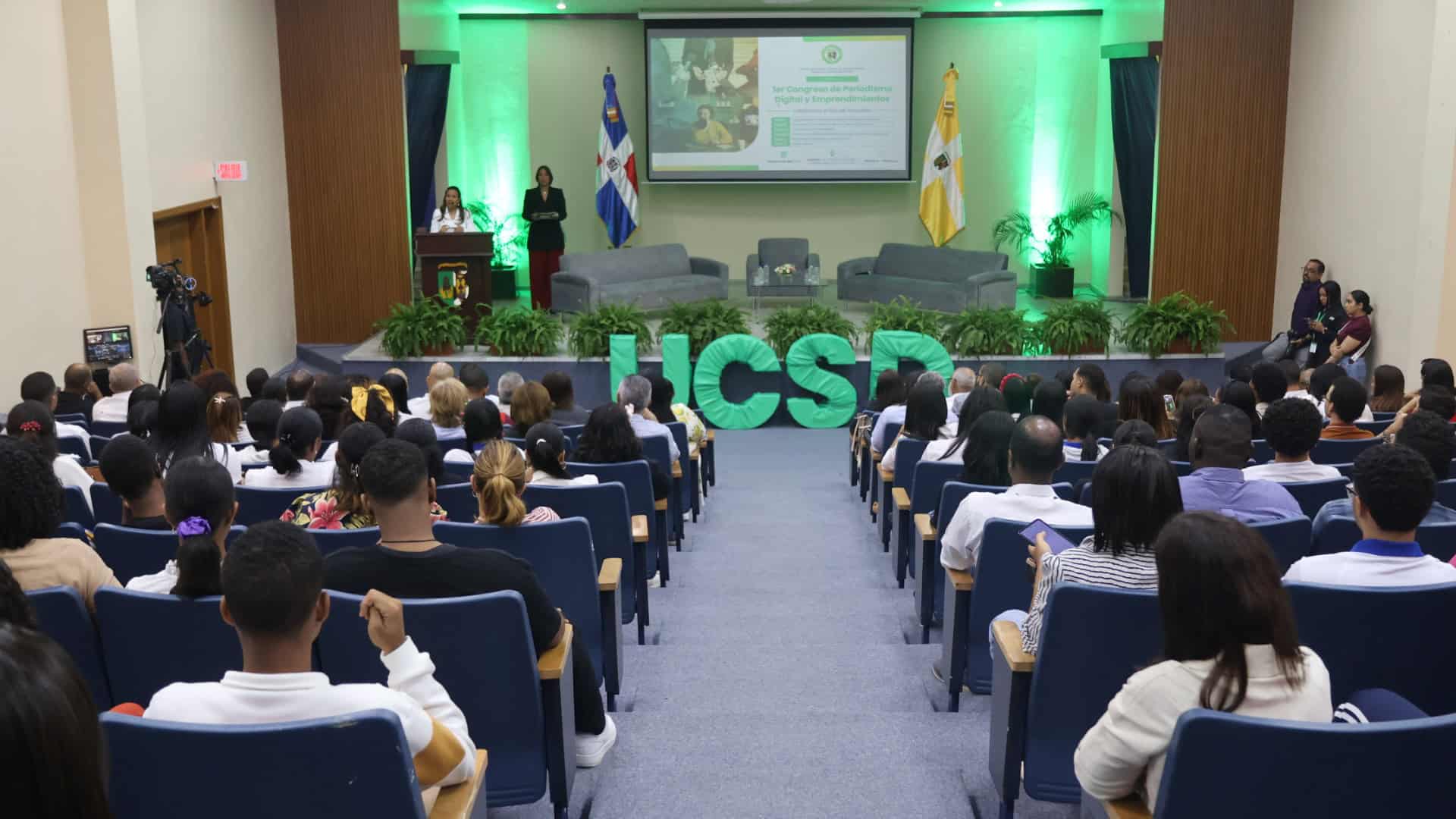 La jornada, propuesta para celebrar el Día Nacional del Periodista, se llevó a cabo en la Biblioteca Octavio Antonio Cardenal Beras Rojas.