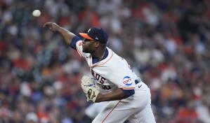 Angelinos firman contrato de ligas menores con relevista dominicano Héctor Neris