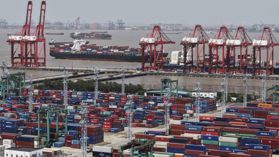 EE. UU. y China suspenden por un año sus tasas portuarias mutuas a partir de este lunes EE. UU. y China suspenden por un año sus tasas portuarias mutuas a partir de este lunes