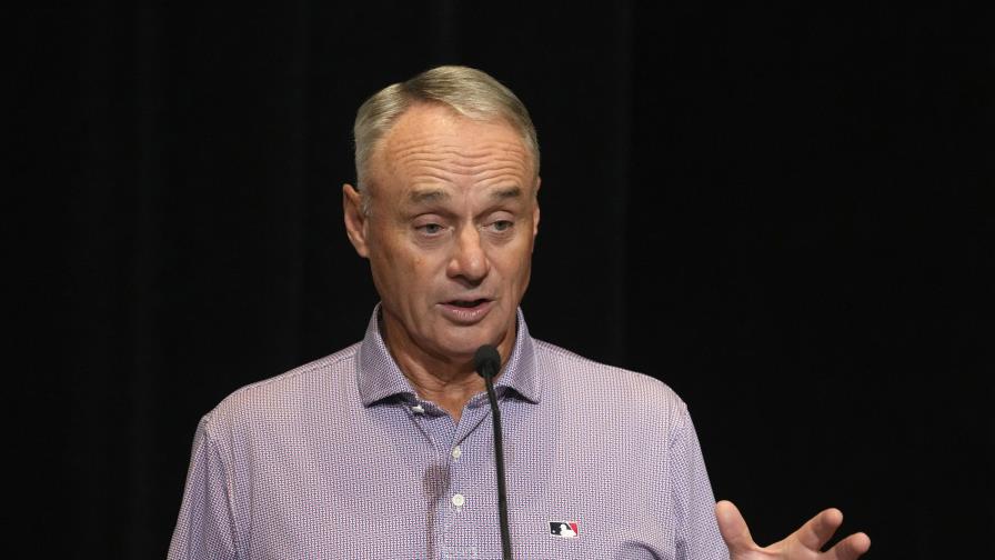 Comisionado de Grandes Ligas Rob Manfred se reúne con Trump en la Casa Blanca Comisionado de Grandes Ligas Rob Manfred se reúne con Trump en la Casa Blanca