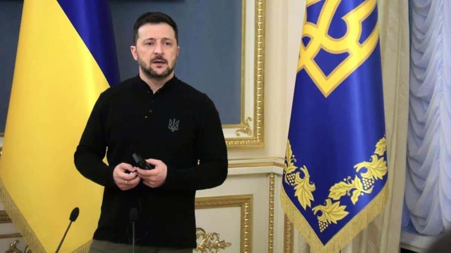 Volodímir Zelenski no aceptará reunirse con ningún otro representante ruso que no sea Putin Volodímir Zelenski no aceptará reunirse con ningún otro representante ruso que no sea Putin