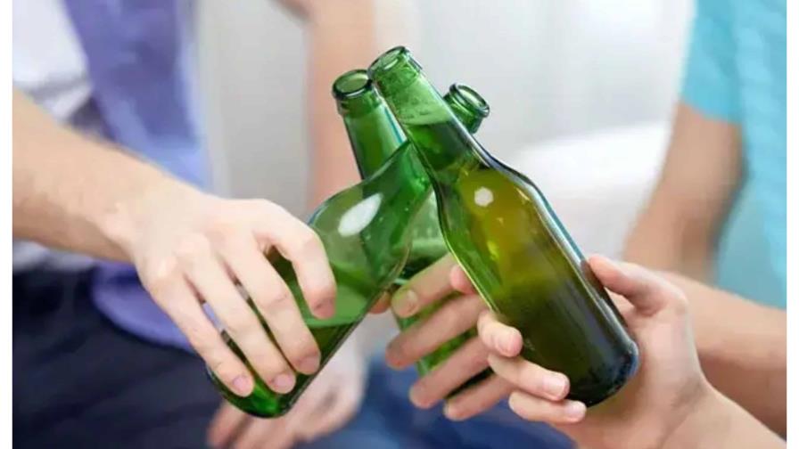 Distribuidores revocan llamado a paro nacional contra la Cervecería Nacional Dominicana Distribuidores revocan llamado a paro nacional contra la Cervecería Nacional Dominicana