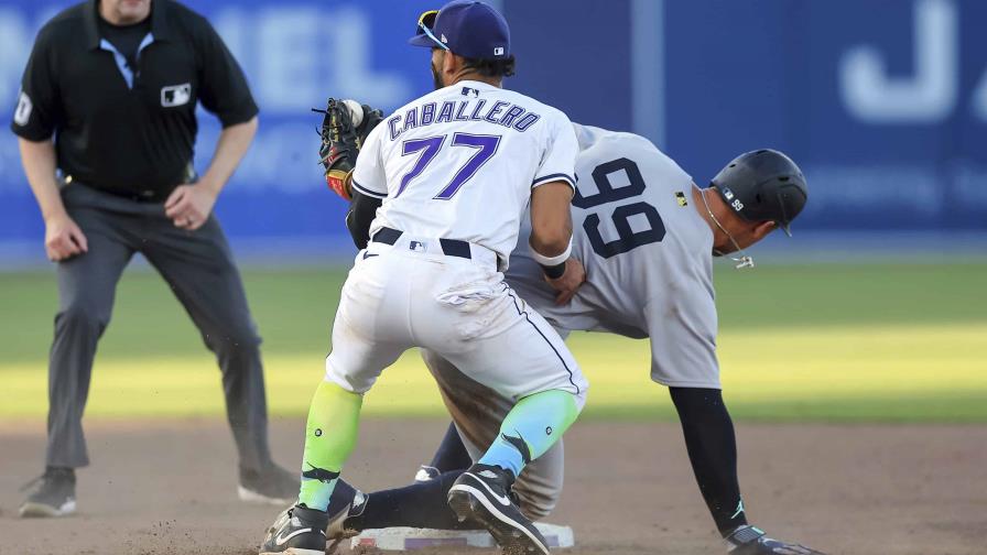 Williams dilapida ventaja en la 9ª y Rays vencen a Yankees con jonrón de Aranda en la 10ª. Williams dilapida ventaja en la 9ª y Rays vencen a Yankees con jonrón de Aranda en la 10ª.