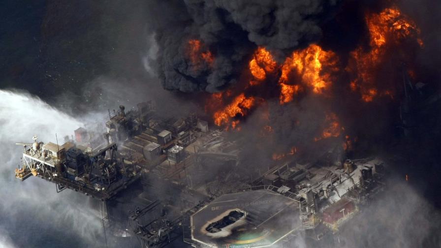 A 15 años del derrame de Deepwater Horizon, demandas se estancan y la restauración sigue incompleta A 15 años del derrame de Deepwater Horizon, demandas se estancan y la restauración sigue incompleta