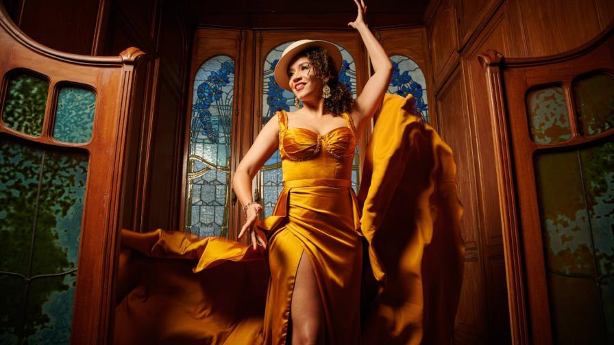 Soprano Stephany Ortega, nominada a un premio alemán y emprende una gira por China Soprano Stephany Ortega, nominada a un premio alemán y emprende una gira por China