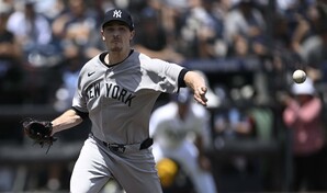 Fried abandona el juego contra los Orioles tras 3 entradas por una aparente lesi&oacute;n