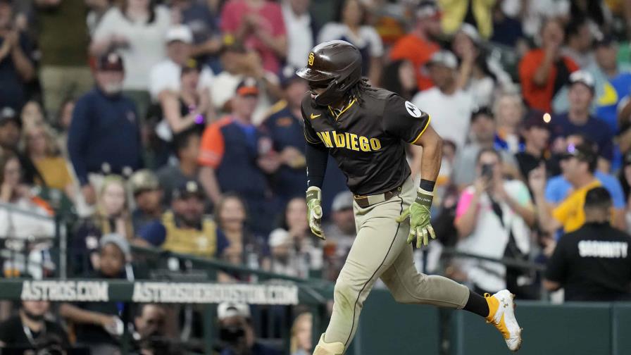 Fernando Tatis Jr. conecta cuadrangular y triple, Padres vencen 3-2 a Houston Fernando Tatis Jr. conecta cuadrangular y triple, Padres vencen 3-2 a Houston