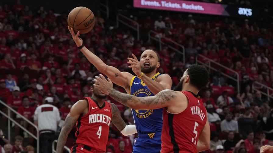 Stephen Curry anota 31 puntos y Warriors ganan primero de la serie ante Rockets Stephen Curry anota 31 puntos y Warriors ganan primero de la serie ante Rockets