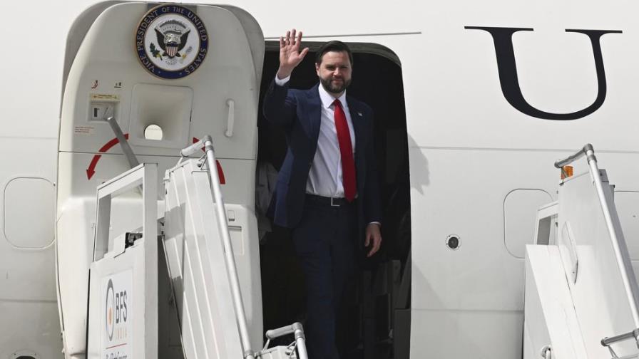 Vance llega a India para una visita que incluye conversaciones con Modi y reuniones personales Vance llega a India para una visita que incluye conversaciones con Modi y reuniones personales
